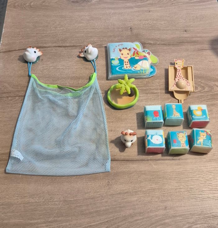 Lot jouets de bain Sophie la girafe
