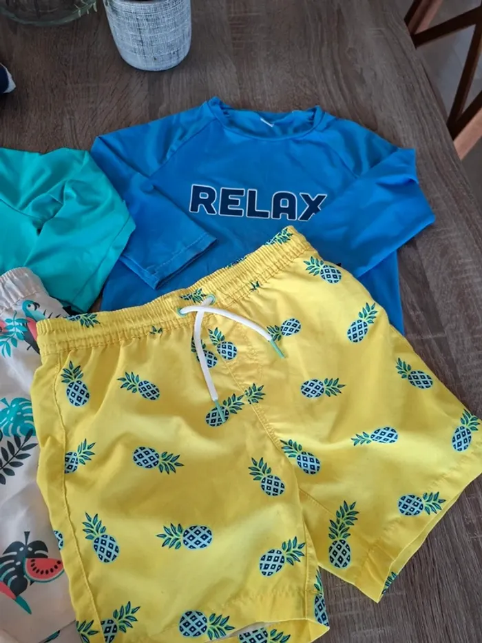 Lot de maillot de bain garçon 5 ans - photo numéro 4