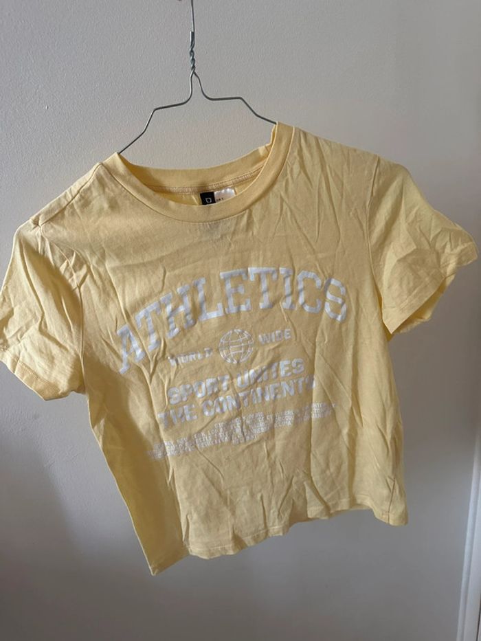 T shirt jaune pale