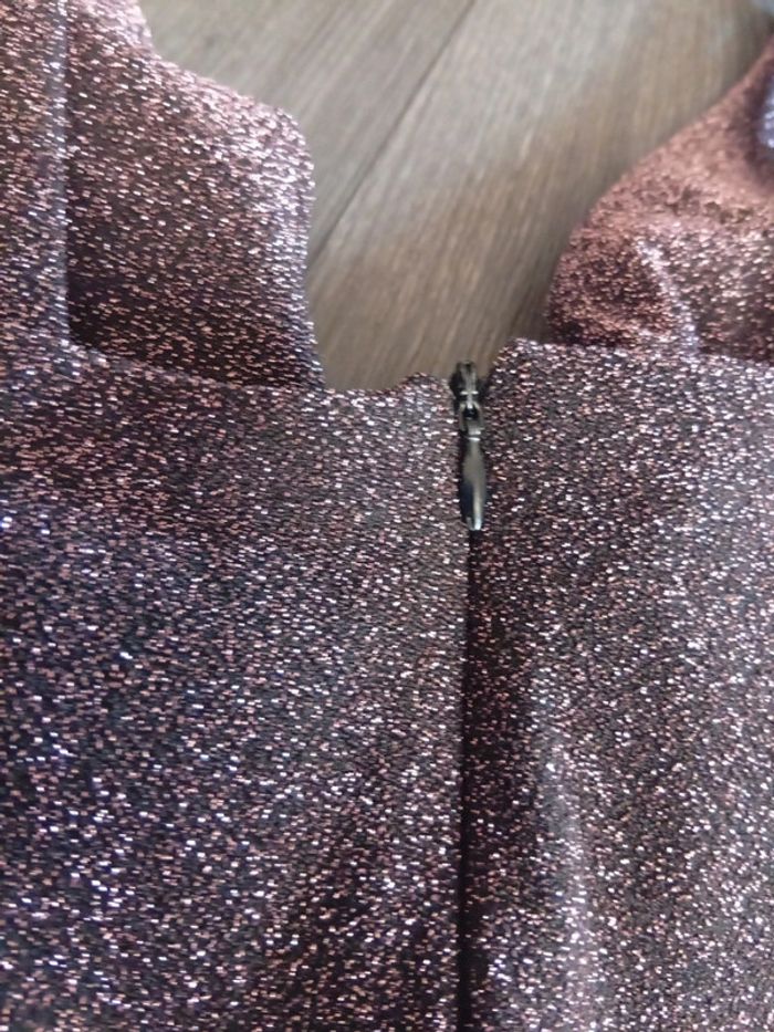 Robe a paillettes - photo numéro 6