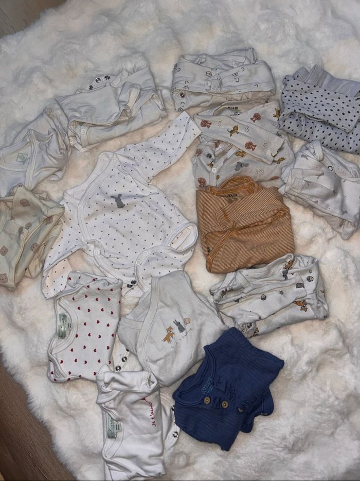Lot vêtement bébé état neuf - photo numéro 9