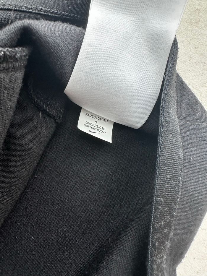 Veste à capuche Nike noire taille S🧥 - photo numéro 7