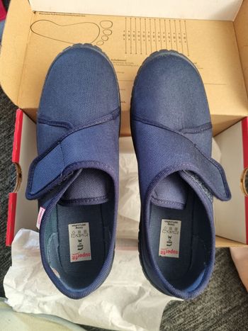 Chaussons neufs superfit