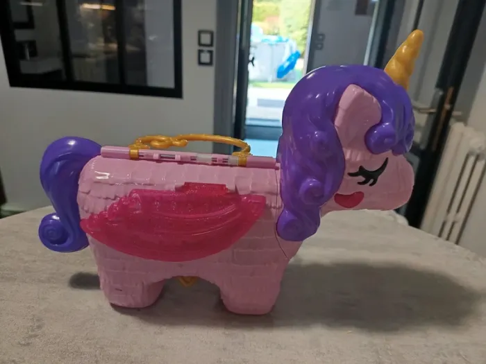 Vends Polly pocket licorne en fête. - photo numéro 7