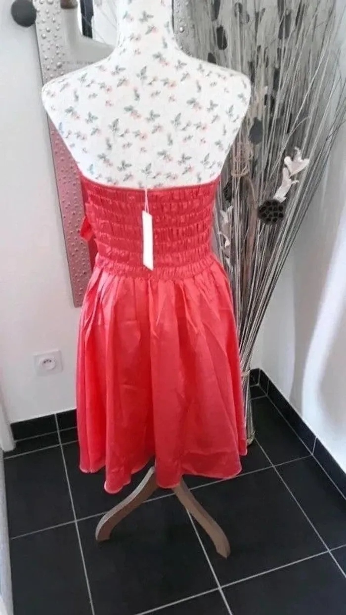 Robe bustier - photo numéro 3