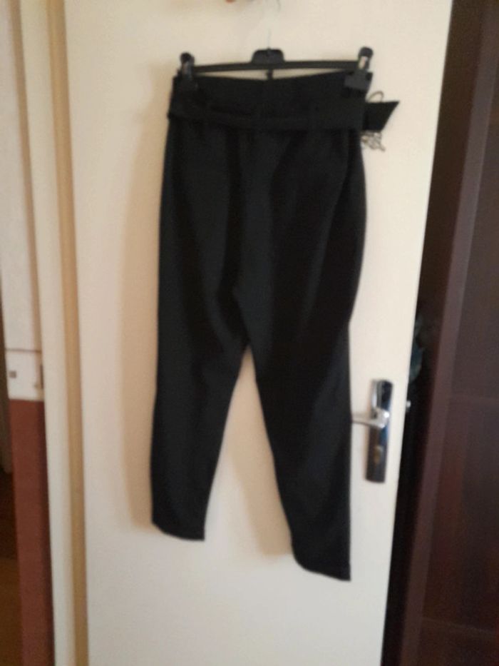 Pantalon à pinces noir - photo numéro 4