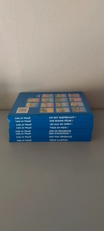 Les aventures de Lola et Woufi.