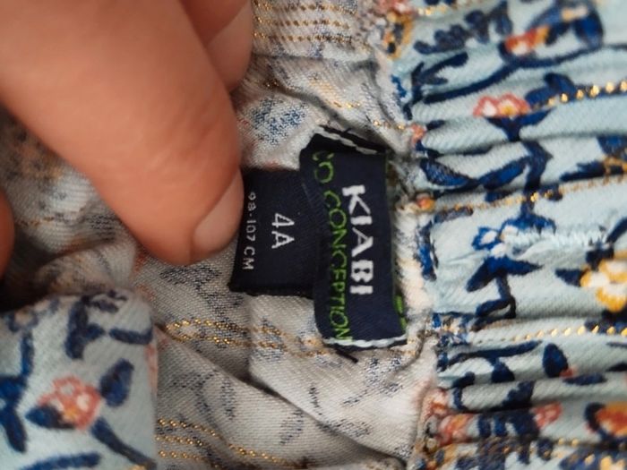 Jolie jupe taille 4 ans - photo numéro 3