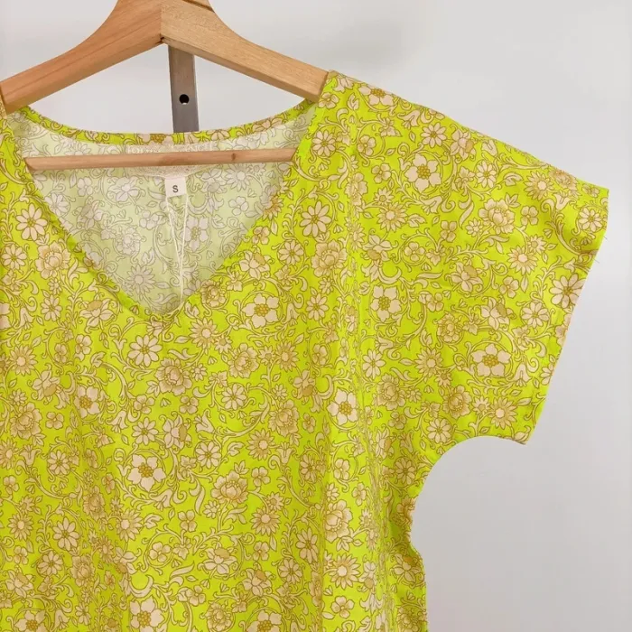 Blouse Maëlis fleurs de Galapagos – Quintessence – Taille S A677 - photo numéro 2