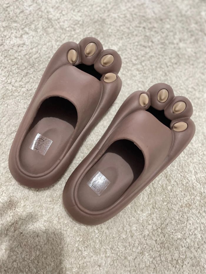 Chaussures chaussons Pantoufles en forme griffe d’animaux pied ours animée - photo numéro 2