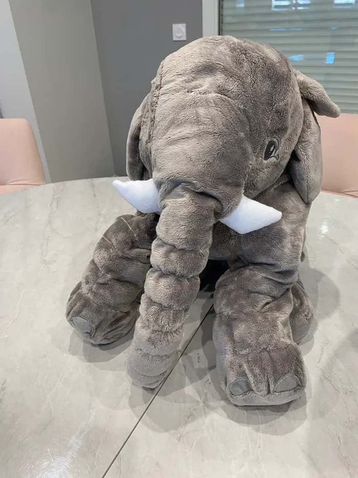 Cale bébé éléphant - photo numéro 3