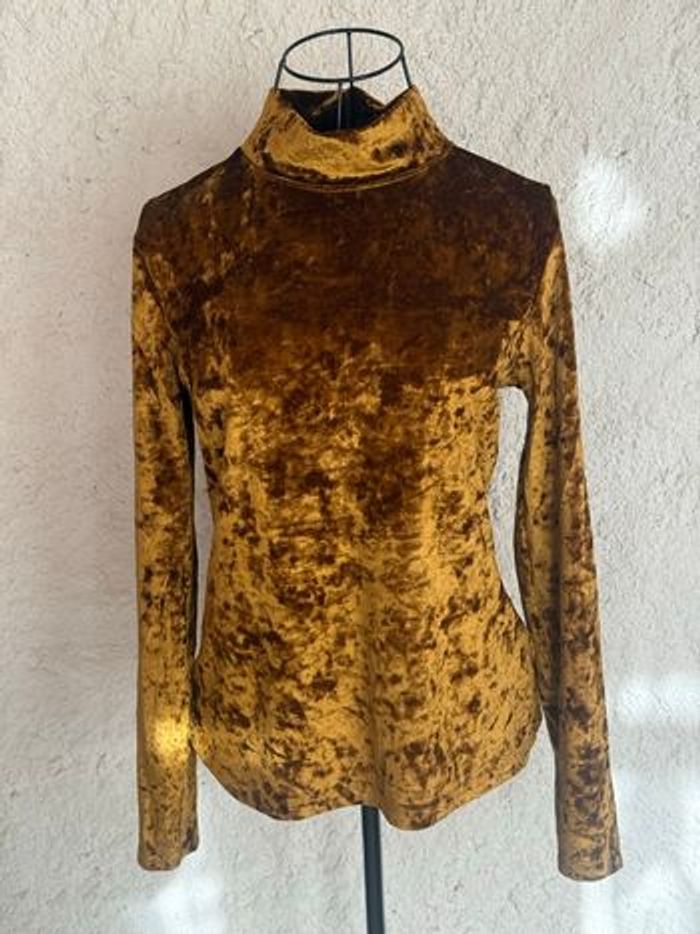 Haut de fêtes velours couleur or taille M
