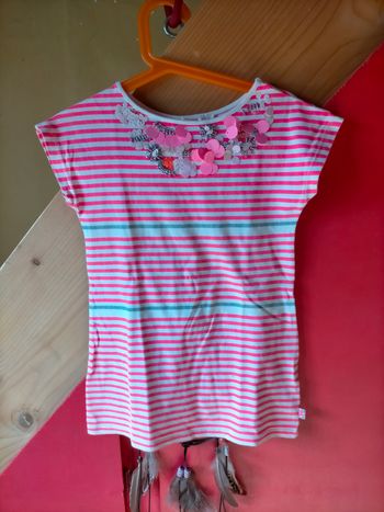 Très jolie robe Billieblush 4 ans