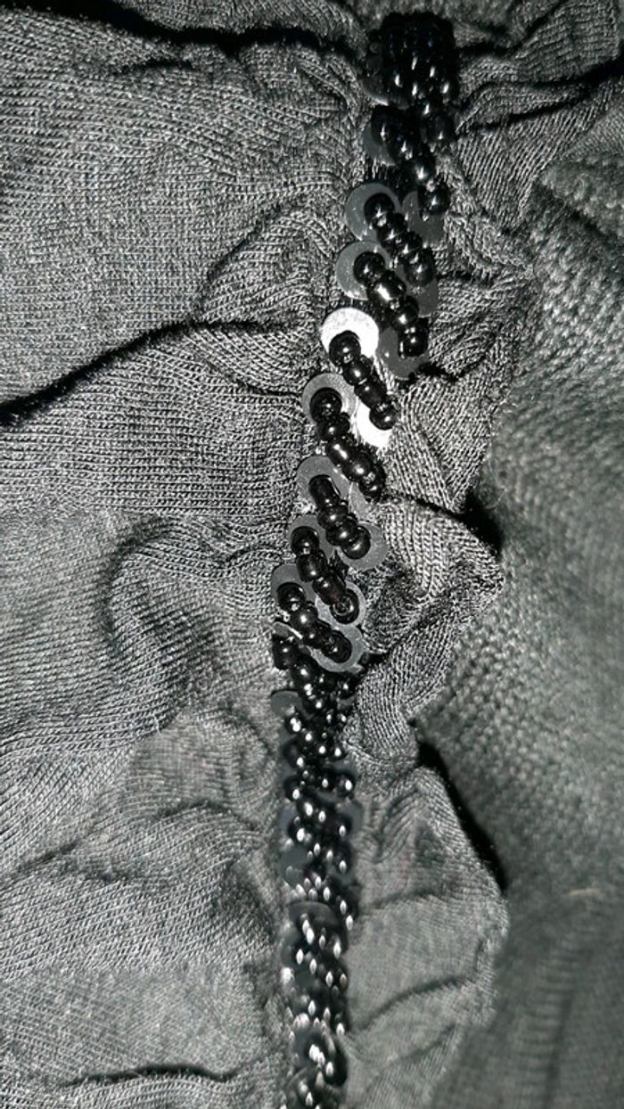 robe noire - photo numéro 7