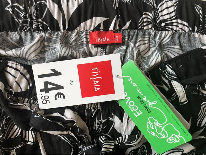BB- pantalon imprimé noir /blanc 3/4 large « Tissaia » T 40 NEUF - photo numéro 8