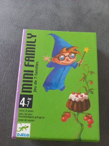 Jeu mini family djeco
