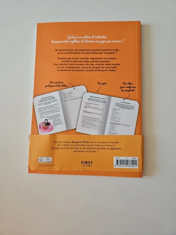 Le cahier du jeune papa - photo numéro 2