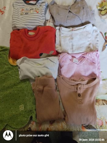 Lot vêtement de fille 