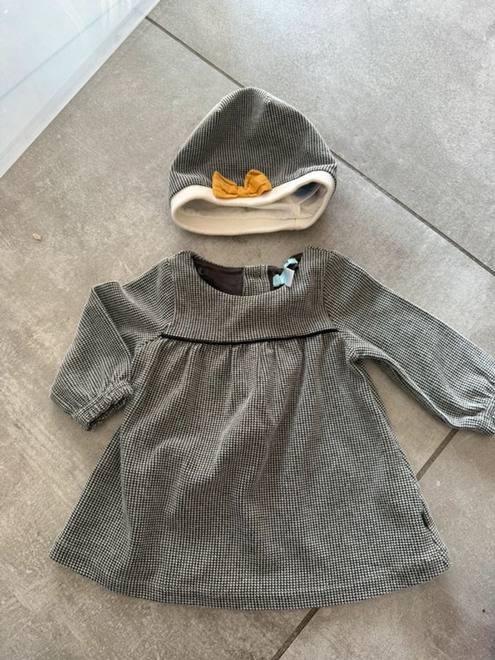Ensemble robe et bonnet
