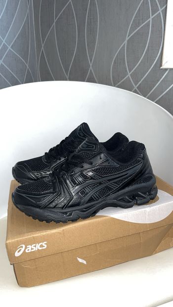 💥 Asics Gel-  Full Black - Taille 42 💥