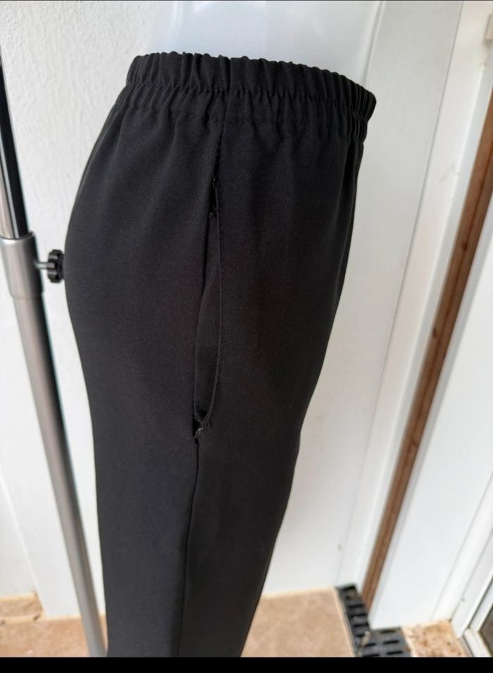 Pantalon noir élastique - photo numéro 3