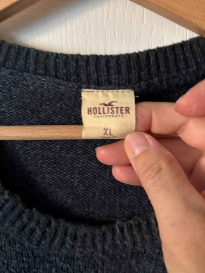 Pull marine Hollister - photo numéro 4