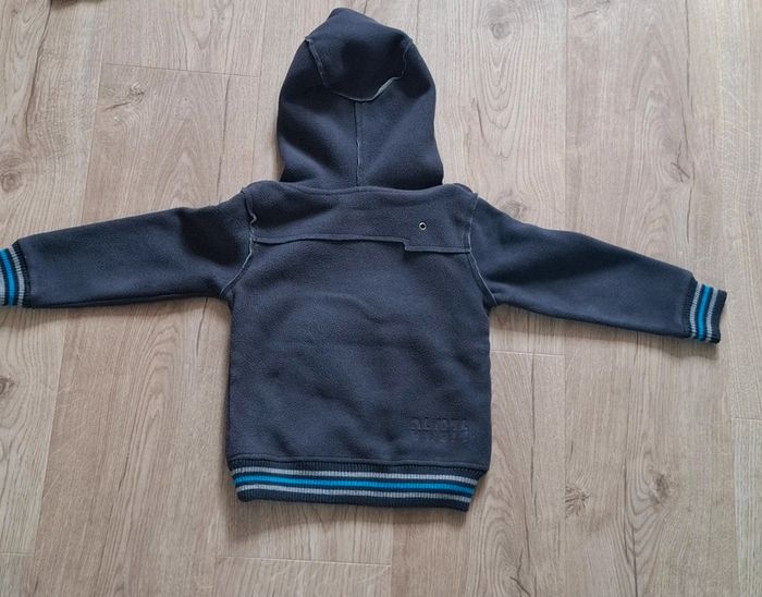 Lot 4 haut multimarques 2ans - photo numéro 10