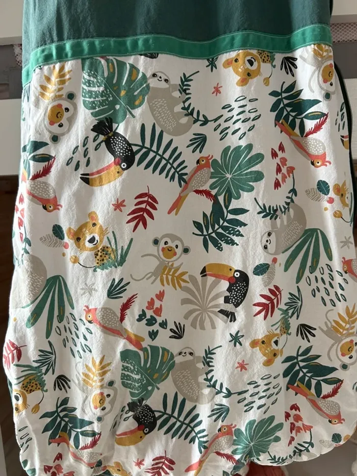 Gigoteuse chaude 6-18 mois créateur – vert & motifs tropicaux - photo numéro 2