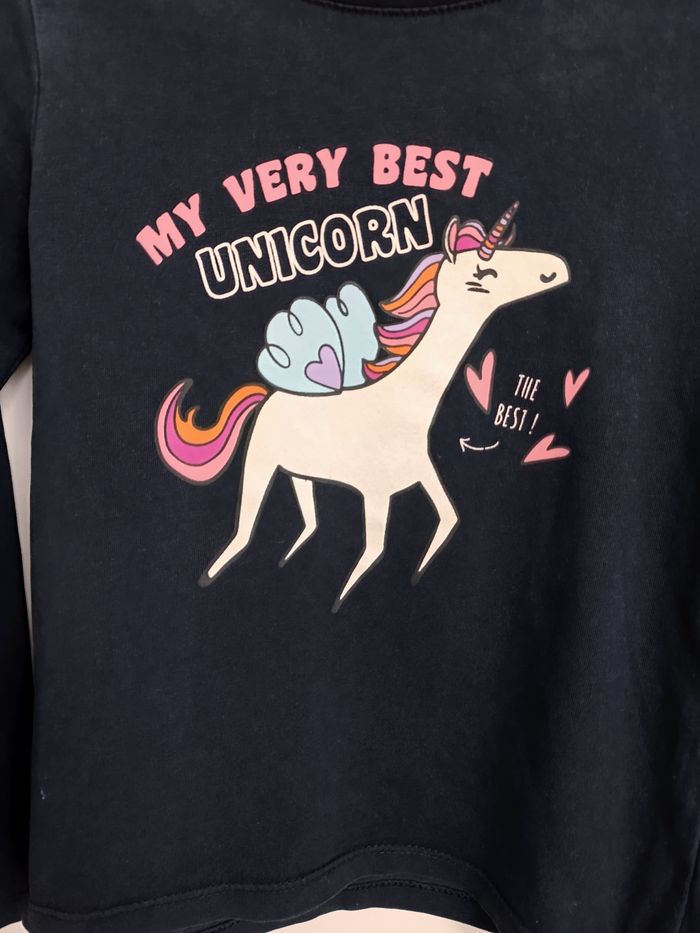 T-shirt bleu marine Kiabi 6 ans – licorne 🦄 - photo numéro 2