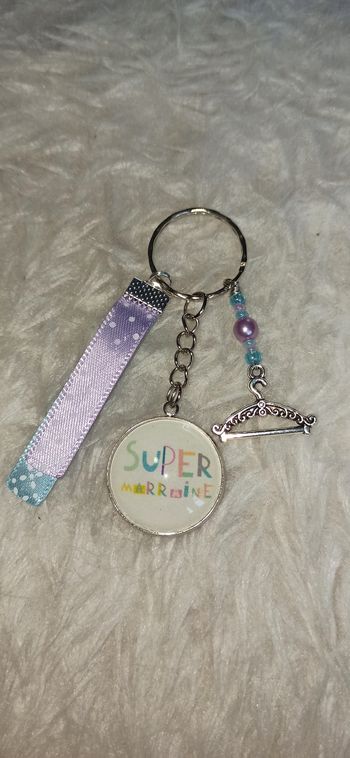 Porte clé marraine "super marraine"