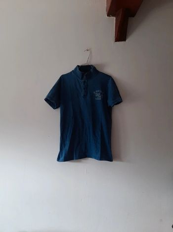 Polos
