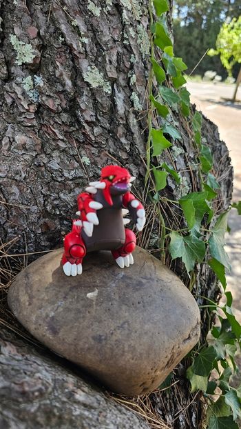 Super figurine Pokemon Groudon