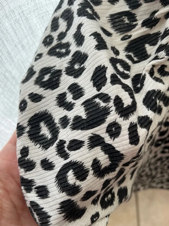 Crop top - photo numéro 2