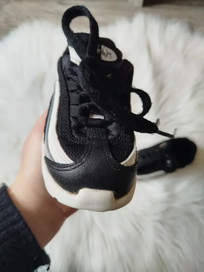 Nike noir - photo numéro 4