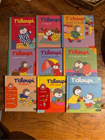 Lot livres tchoupi 9 livres + 4 gratuits