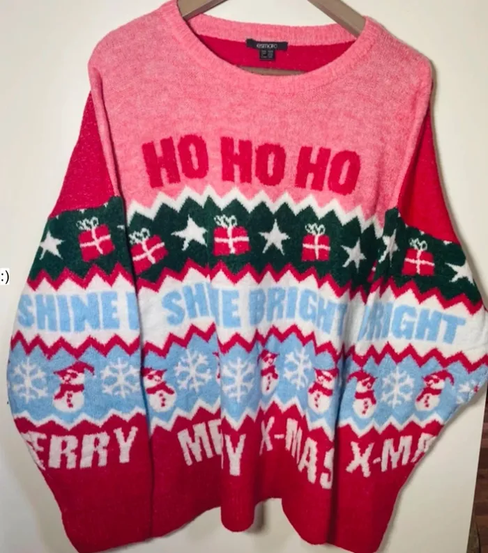 Pull moche de Noël femme taille 46 ou 48 / esmara