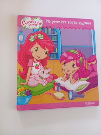 Livre Charlotte aux fraises