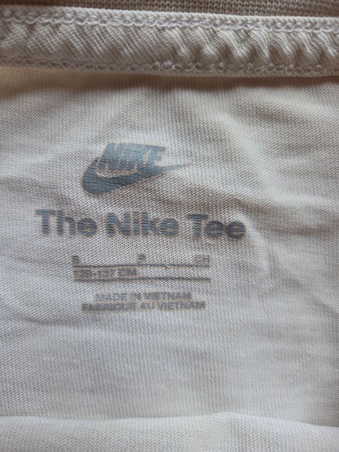 Crop top nike - photo numéro 3