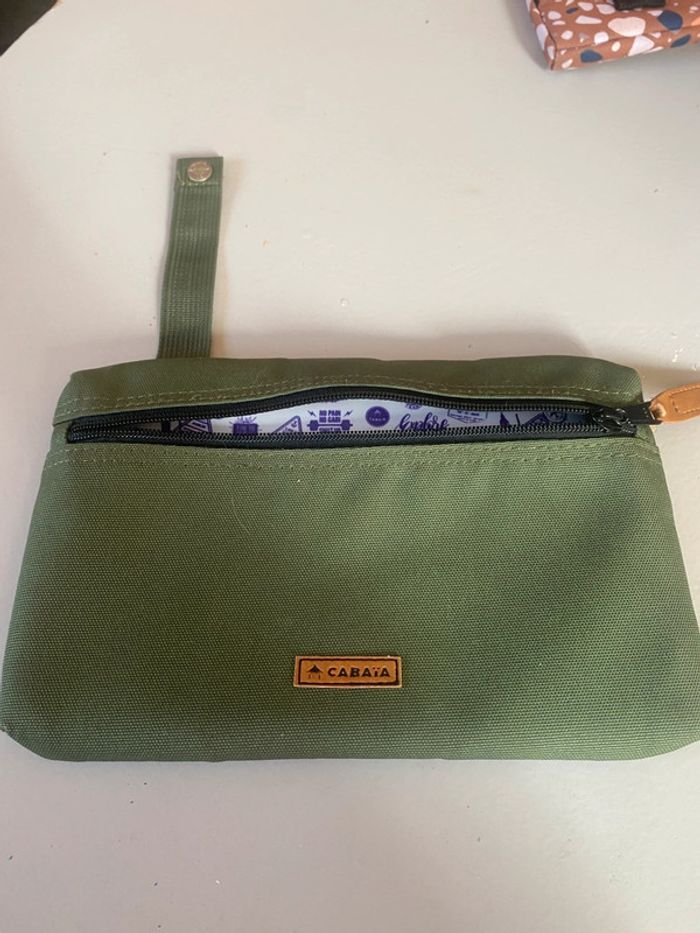 Lot de 4 pochettes cabaia très bon etat - photo numéro 6