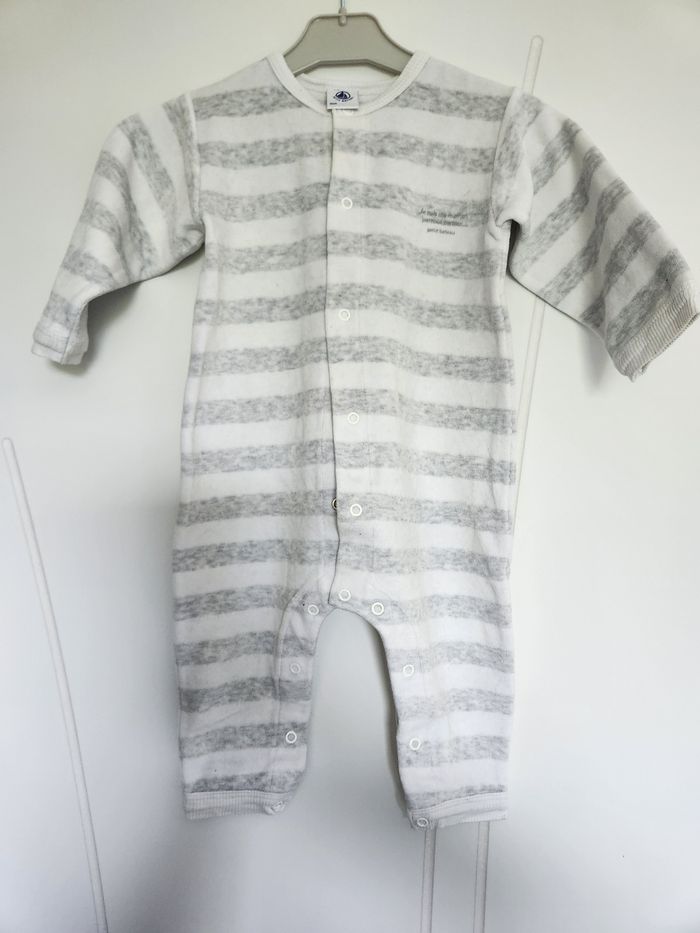 Lot vêtements garçons 12 mois - photo numéro 4