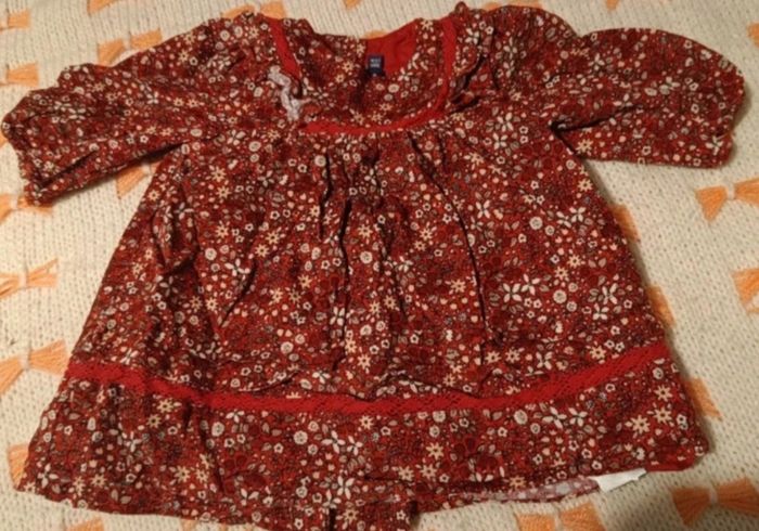 Lot 2 Pièces sergent major- robe fleurie + cardigan rouge - 3 mois (60 cm) - excellent état - photo numéro 6