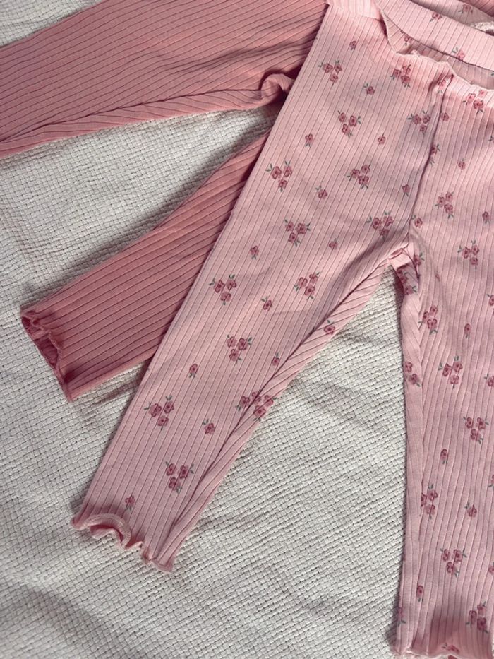 Lot de 2 leggings côtelés rose et fleurs neuf - photo numéro 3