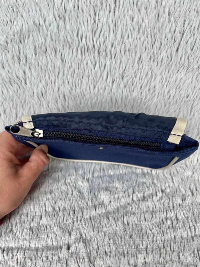 Pochette bleu marine neuve rangement sac maquillage voyage - photo numéro 3