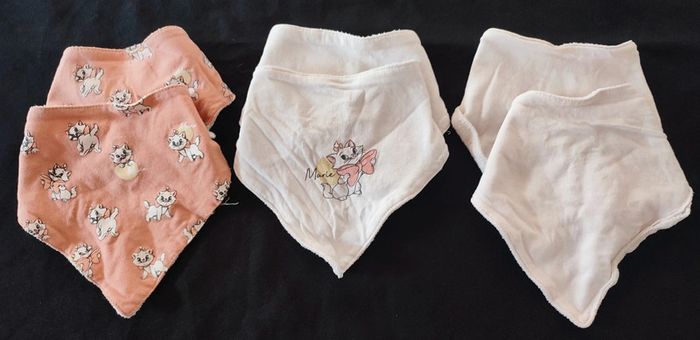 Lot de bavoirs bandanas