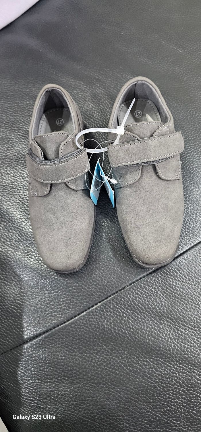 Chaussures de cérémonie garçon a Scratch grise pointure 27 - photo numéro 2