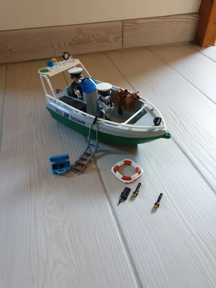 Bateau de sauvetage playmobil