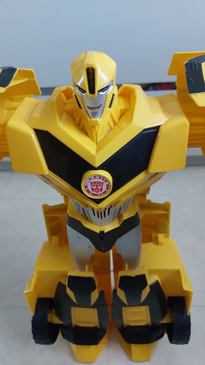 Voiture bumblebee - photo numéro 18