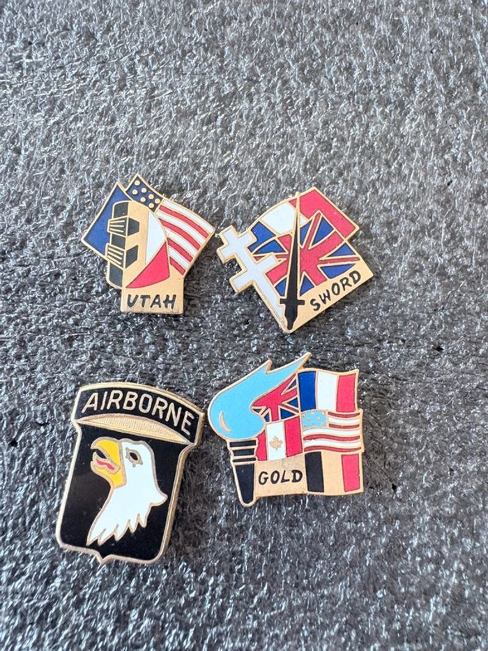 Lot 4 pin’s débarquement de Normandie