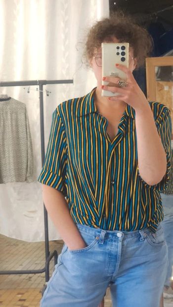 Jolie chemise fluide à rayures bicolore