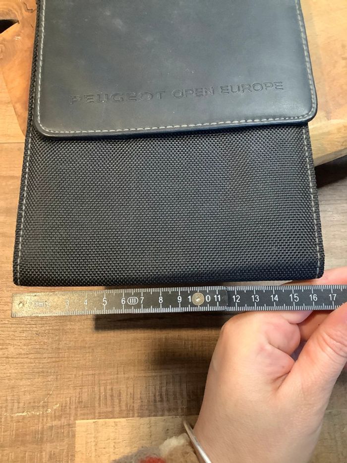 Pochette Peugeot - photo numéro 5